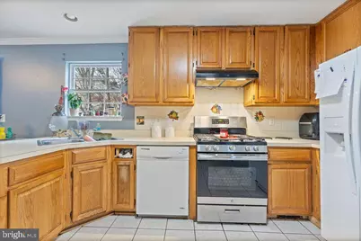 5362 Mansfield Court, Woodbridge, VA 22193 - Photo 13