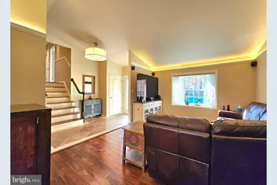 11930 Cotton Mill Drive, Woodbridge, VA 22192 - Photo 5