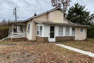 4002 Post St, Triangle, VA 22172 - Photo 1