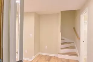 12885 Hyannis Ln, Woodbridge, VA 22193 - Photo 9