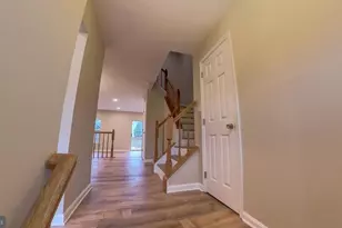 12885 Hyannis Ln, Woodbridge, VA 22193 - Photo 3