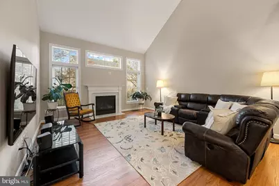 7224 Winnipeg Court, Gainesville, VA 20155 - Photo 5