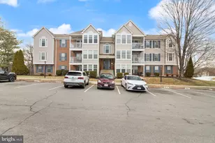 12286 Ashmont Ct, Woodbridge, VA 22192 - Photo 5
