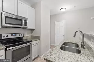 5095 Anchorstone Dr, Woodbridge, VA 22192 - Photo 17