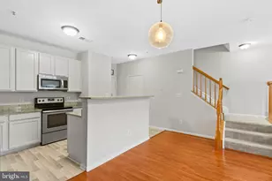 5095 Anchorstone Dr, Woodbridge, VA 22192 - Photo 13