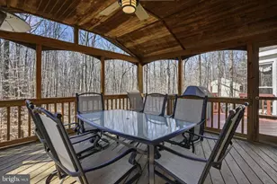 12790 Lost Creek Ct, Manassas, VA 20112 - Photo 39