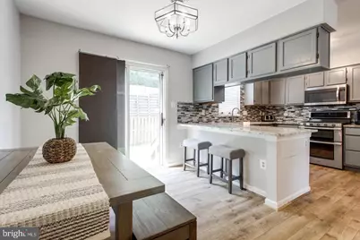 13006 Hunterbrook Drive, Woodbridge, VA 22192 - Photo 7