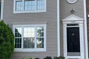 13006 Hunterbrook Dr, Woodbridge, VA 22192 - Photo 1