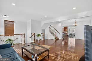 1798 Marfield Ct, Woodbridge, VA 22191 - Photo 5