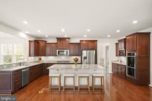 9959 Summerwood Dr, Manassas, VA 20111 - Photo 23