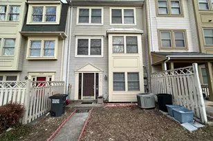 12103 Salemtown Dr, Woodbridge, VA 22192 - Photo 1