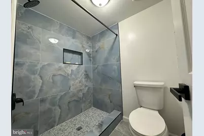 12103 Salemtown Drive, Woodbridge, VA 22192 - Photo 11