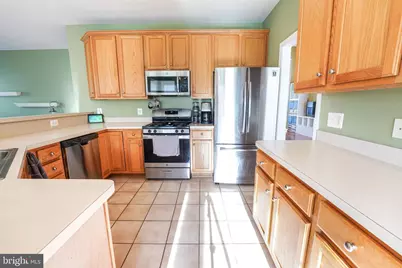 6046 Smooth Stone Place, Haymarket, VA 20169 - Photo 7