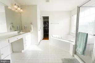 6046 Smooth Stone Pl, Haymarket, VA 20169 - Photo 15