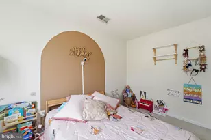 8103 Lacy Dr, Manassas, VA 20109 - Photo 17