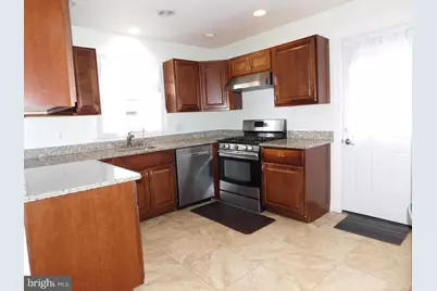 8428 Aubrey Drive, Manassas, VA 20111 - Photo 5