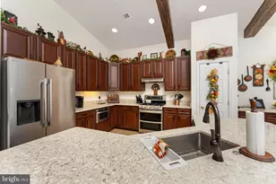 4079 Great Harvest Ct, Dumfries, VA 22025 - Photo 15