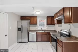 14702 Blair Ct, Woodbridge, VA 22193 - Photo 11