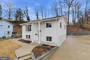 14702 Blair Ct, Woodbridge, VA 22193 - Photo 3