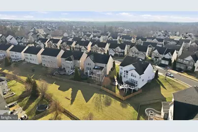 8831 Calbera Court, Gainesville, VA 20155 - Photo 7