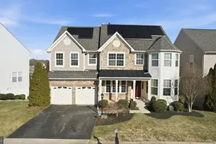 8831 Calbera Ct, Gainesville, VA 20155 - Photo 3