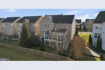 8831 Calbera Court, Gainesville, VA 20155 - Photo 9