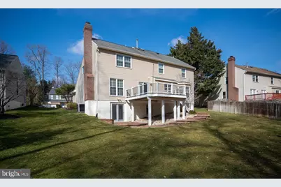 15111 Knickerbocker Drive, Woodbridge, VA 22193 - Photo 9