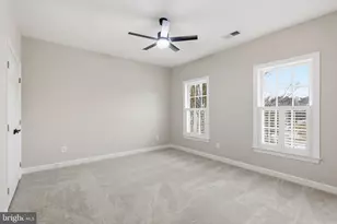 6417 Morven Park Ln, Gainesville, VA 20155 - Photo 13