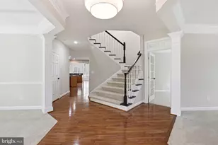 6417 Morven Park Ln, Gainesville, VA 20155 - Photo 5