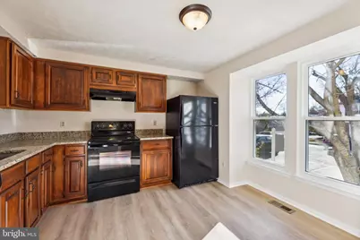 15023 Oak Crest Court, Dumfries, VA 22025 - Photo 9