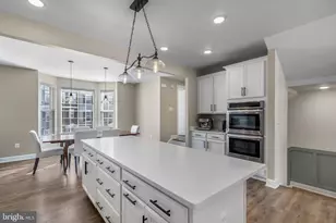 8762 Elsing Green Dr, Manassas, VA 20112 - Photo 15