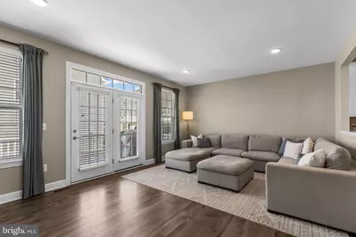 8762 Elsing Green Drive, Manassas, VA 20112 - Photo 7