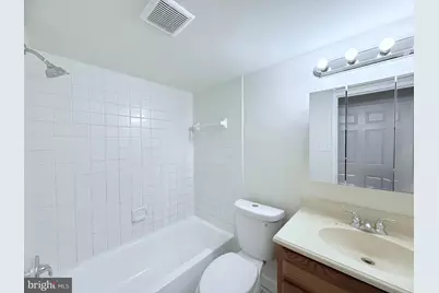 7598 Gales Court #102, Manassas, VA 20109 - Photo 25