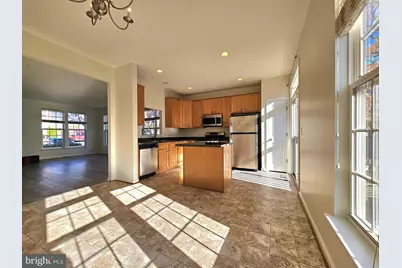 15334 Elizabeth Burbage Loop, Woodbridge, VA 22191 - Photo 5