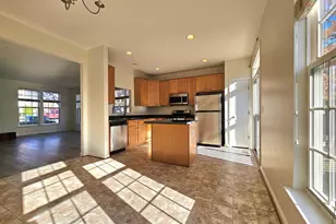 15334 Elizabeth Burbage Loop, Woodbridge, VA 22191 - Photo 5