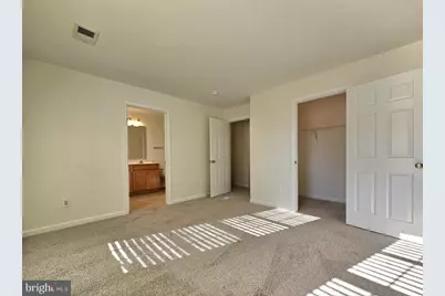 15334 Elizabeth Burbage Loop, Woodbridge, VA 22191 - Photo 9