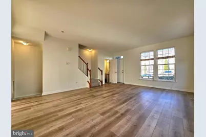 15334 Elizabeth Burbage Loop, Woodbridge, VA 22191 - Photo 3