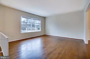 13636 Greenwood Dr, Woodbridge, VA 22193 - Photo 7