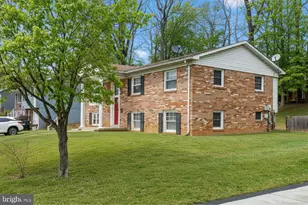 13636 Greenwood Dr, Woodbridge, VA 22193 - Photo 3