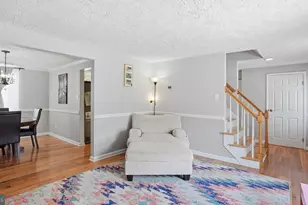 16041 Macedonia Dr, Woodbridge, VA 22191 - Photo 11