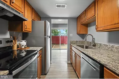 2421 Kilpatrick Place, Dumfries, VA 22026 - Photo 11