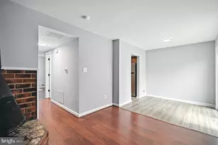 2421 Kilpatrick Pl, Dumfries, VA 22026 - Photo 7