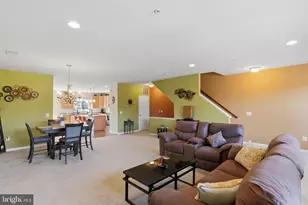 14764 Malloy Ct, Woodbridge, VA 22191 - Photo 15