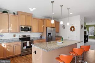 14764 Malloy Ct, Woodbridge, VA 22191 - Photo 19