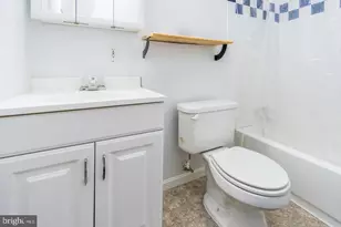 3429 Braddock Dr, Woodbridge, VA 22193 - Photo 5