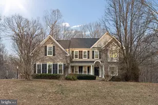 10871 Peninsula Ct, Manassas, VA 20111 - Photo 1