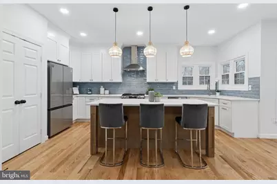 10871 Peninsula Court, Manassas, VA 20111 - Photo 17