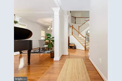 13836 Tarleton Court, Gainesville, VA 20155 - Photo 5