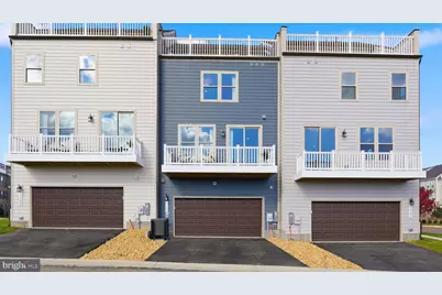 17399 Walnut Grove Way, Dumfries, VA 22026 - Photo 9