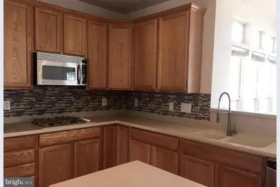 7209 Bladen Place, Gainesville, VA 20155 - Photo 11